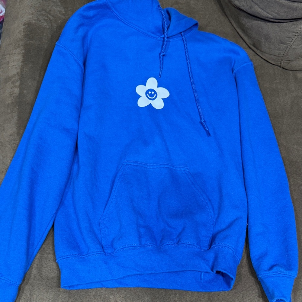 Gildan Blue Hoodie with Smiley Flower